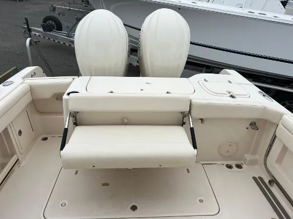 Slide: The Image of Grady-White Freedom 285 2025 - 11