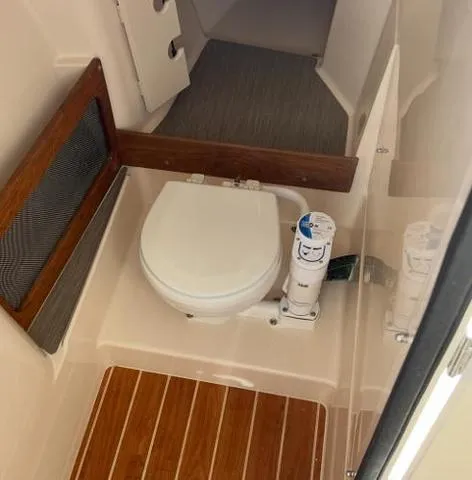 Slide: The Image of Grady-White Freedom 285 2025 - 20