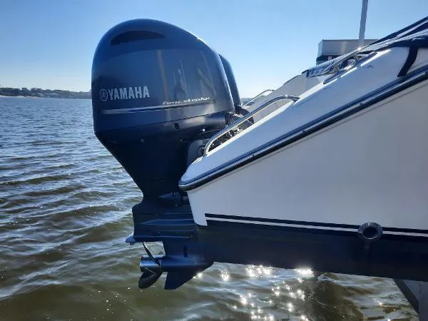 Slide: The Image of Pursuit DCX 265 DUAL CONSOLE 2017 - 6