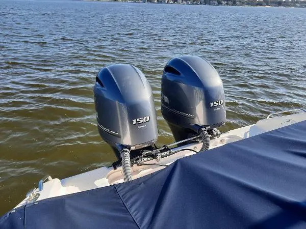 Slide: The Image of Pursuit DCX 265 DUAL CONSOLE 2017 - 8