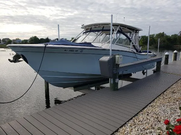 Slide: The Image of Grady-White Freedom 307 2022 - 11