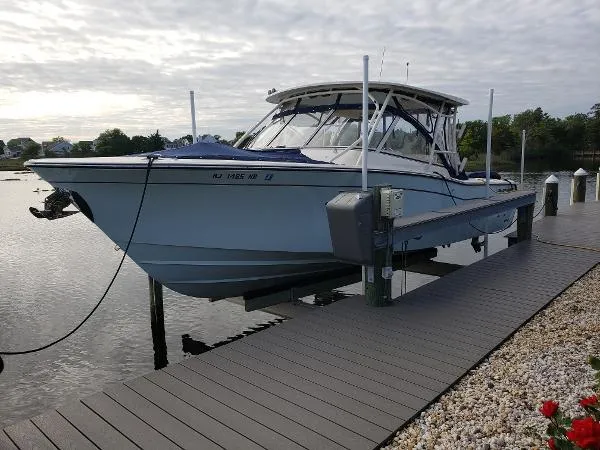 Slide: The Image of Grady-White Freedom 307 2022 - 12