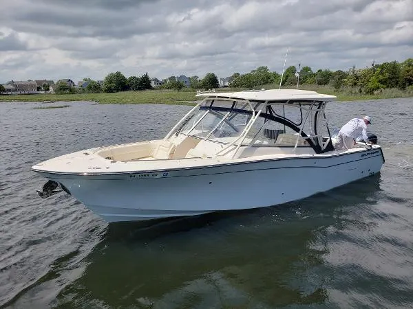 Slide: The Image of Grady-White Freedom 307 2022 - 3