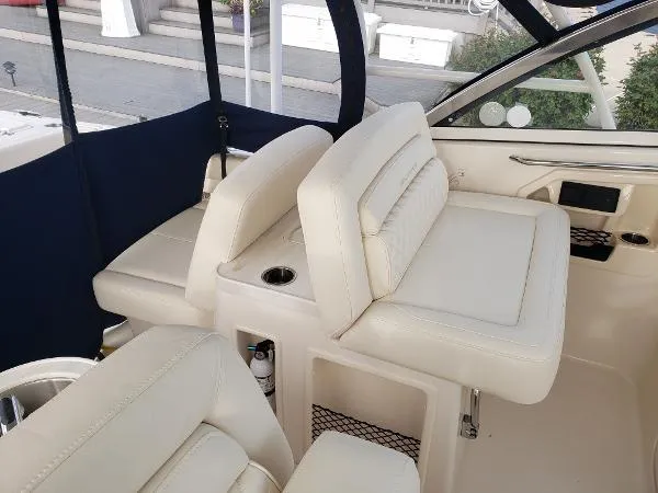 Slide: The Image of Grady-White Freedom 307 2022 - 43