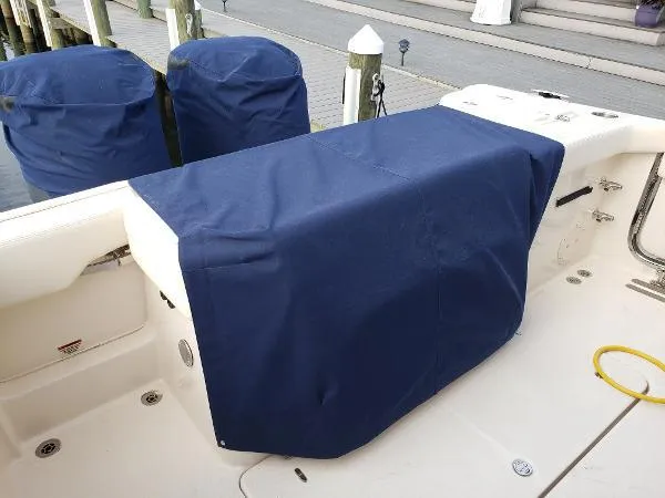 Slide: The Image of Grady-White Freedom 307 2022 - 48