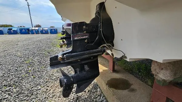 Slide: The Image of Sea Ray 205 Sport 2008 - 24