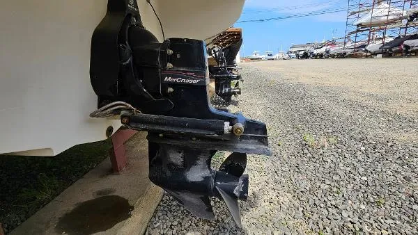 Slide: The Image of Sea Ray 205 Sport 2008 - 25