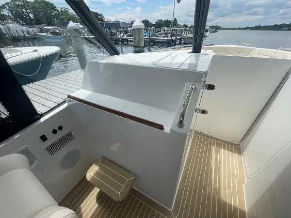 Slide: The Image of MJM 3 2025 - 37