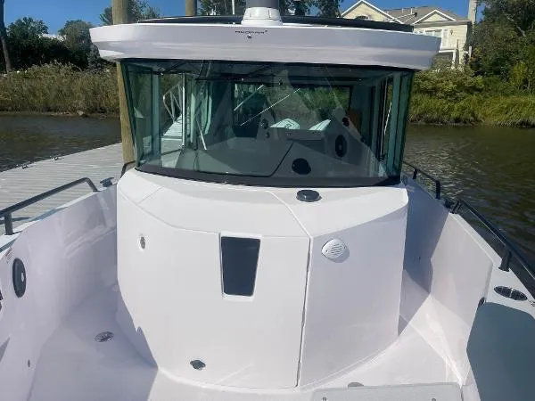 Slide: The Image of Axopar 28 CABIN 2024 - 13