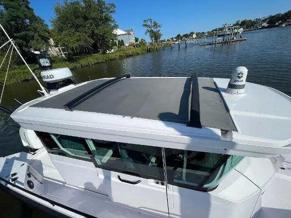 Slide: The Image of Axopar 28 CABIN 2024 - 9