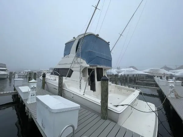 Slide: The Image of Silverton 42 Convertible 2006 - 10