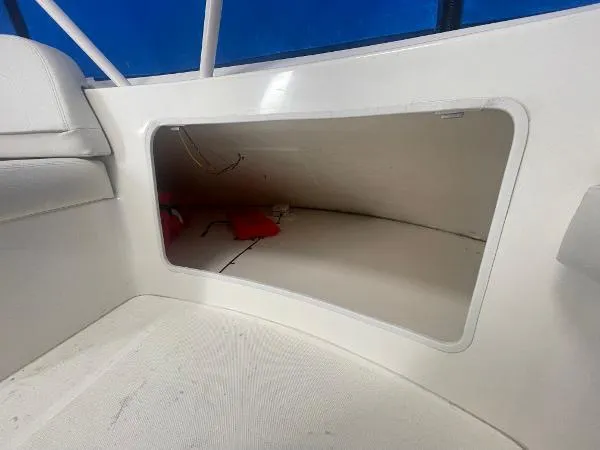 Slide: The Image of Silverton 42 Convertible 2006 - 22