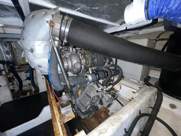 Slide: The Image of Silverton 42 Convertible 2006 - 76