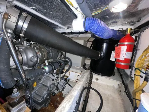 Slide: The Image of Silverton 42 Convertible 2006 - 77