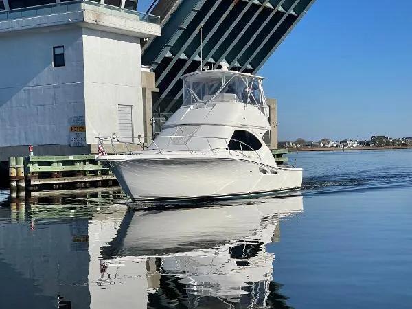 Slide: The Image of Tiara Convertible 3900 2008 - 17