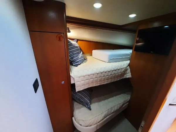 Slide: The Image of Tiara Convertible 3900 2008 - 53