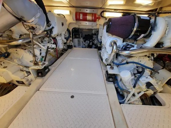 Slide: The Image of Tiara Convertible 3900 2008 - 72