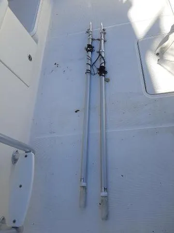 Slide: The Image of Tiara Convertible 3900 2008 - 75