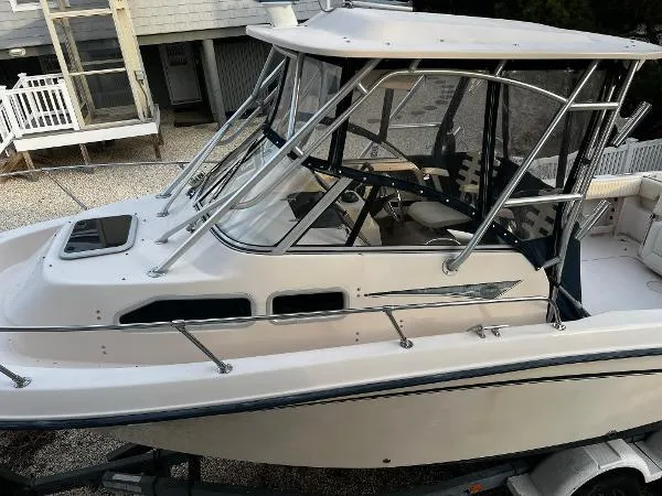 Slide: The Image of Grady-White Journey 258 2006 - 5