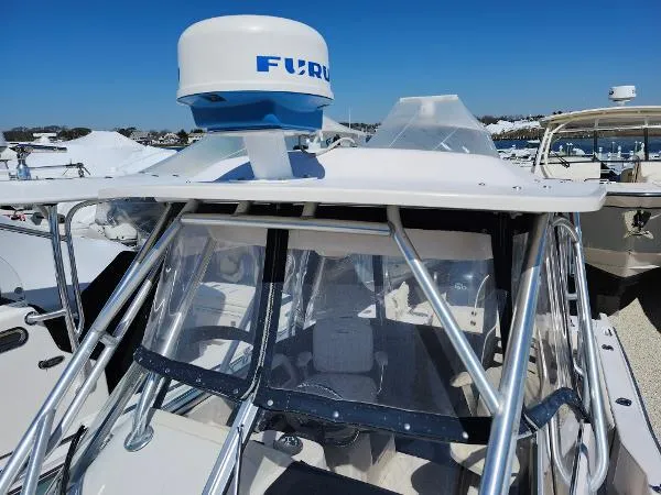 Slide: The Image of Grady-White Journey 258 2006 - 8