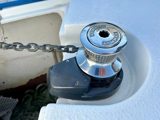 Slide: The Image of Winch on 2007 Beneteau 373 sailboat with anchor chain. - 34