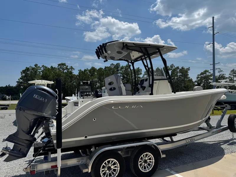 The Image of Cobia 220 Center Console 2025 - 0