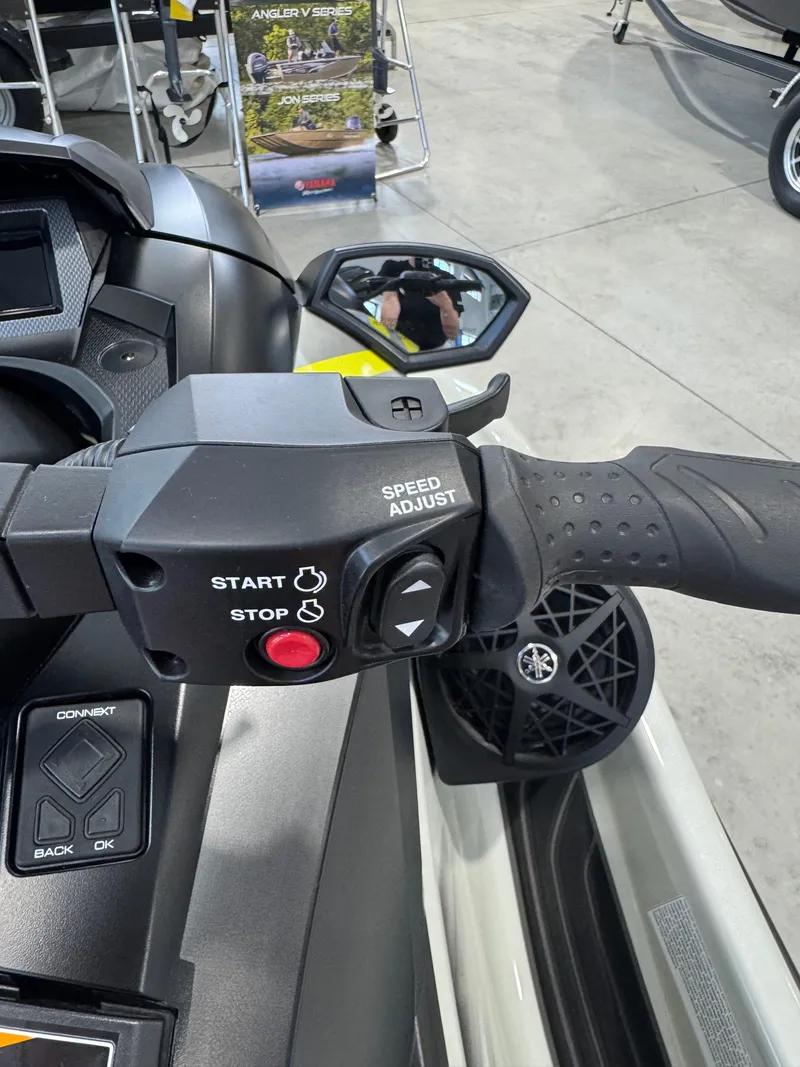 Slide: The Image of 2025 Yamaha WaveRunner GP HO handlebar controls with start, stop, and speed adjust features. - 8