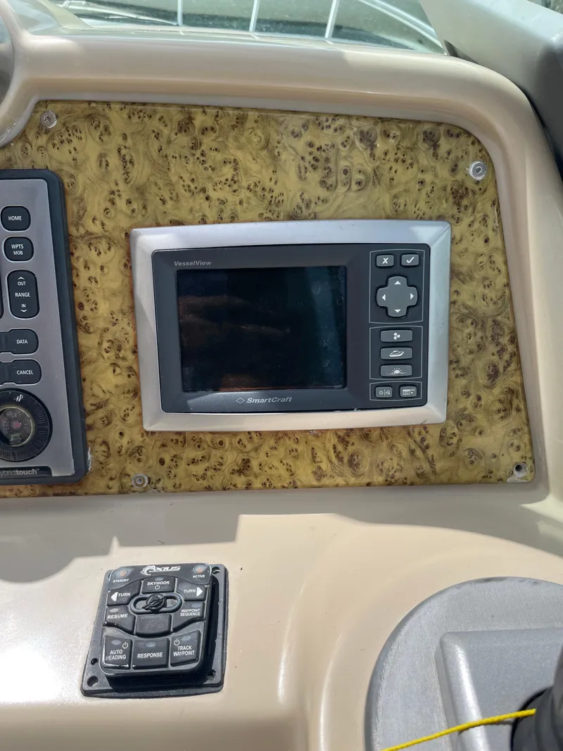 Slide: The Image of Dashboard of a 2010 Formula 350ss boat with SmartCraft VesselView display. - 9