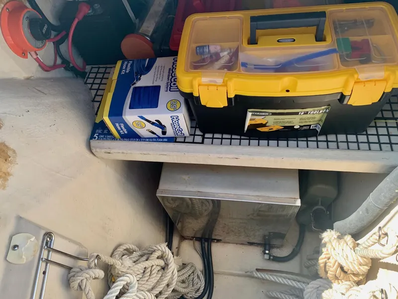 Slide: The Image of Helm of 2003 PDQ-34 boat with ocean view and distant shoreline. - 16