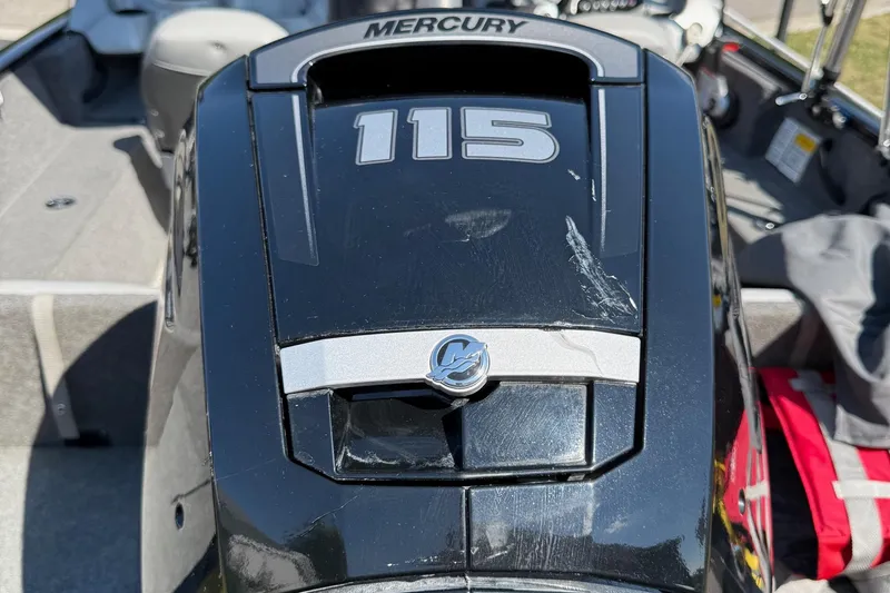 Slide: The Image of Mercury 115 outboard engine on 2015 Tracker Pro Guide V-175 WT boat. - 16