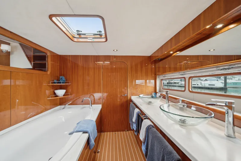 Slide: The Image of Privilege 745 2008 - 103