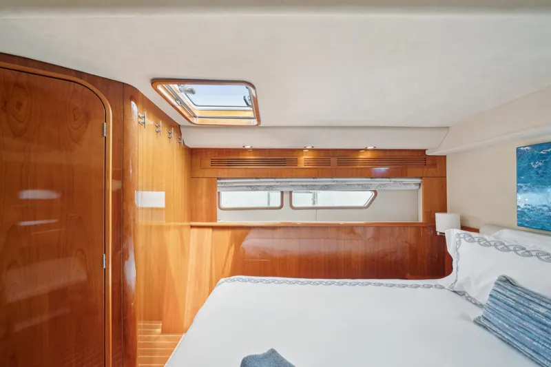 Slide: The Image of Privilege 745 2008 - 118