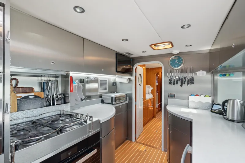 Slide: The Image of Privilege 745 2008 - 69