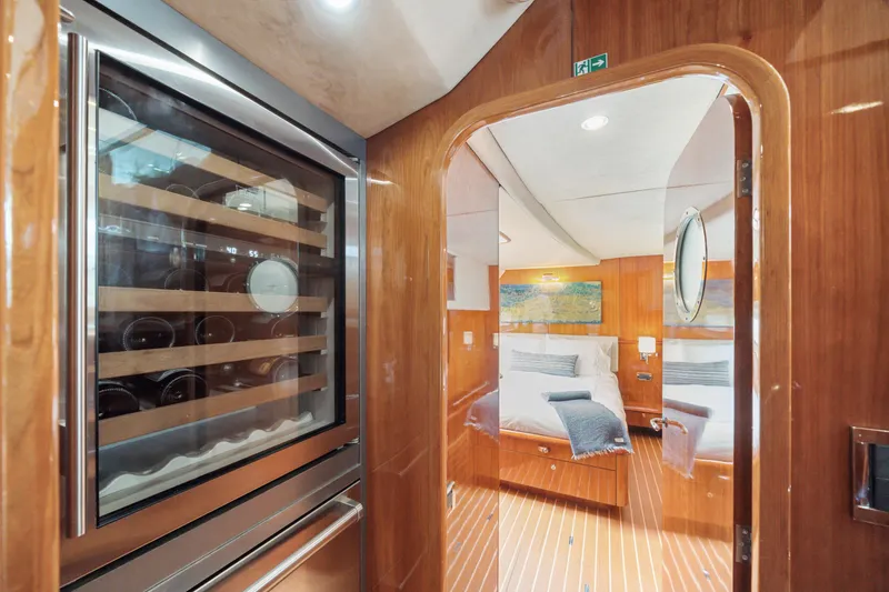 Slide: The Image of Privilege 745 2008 - 79