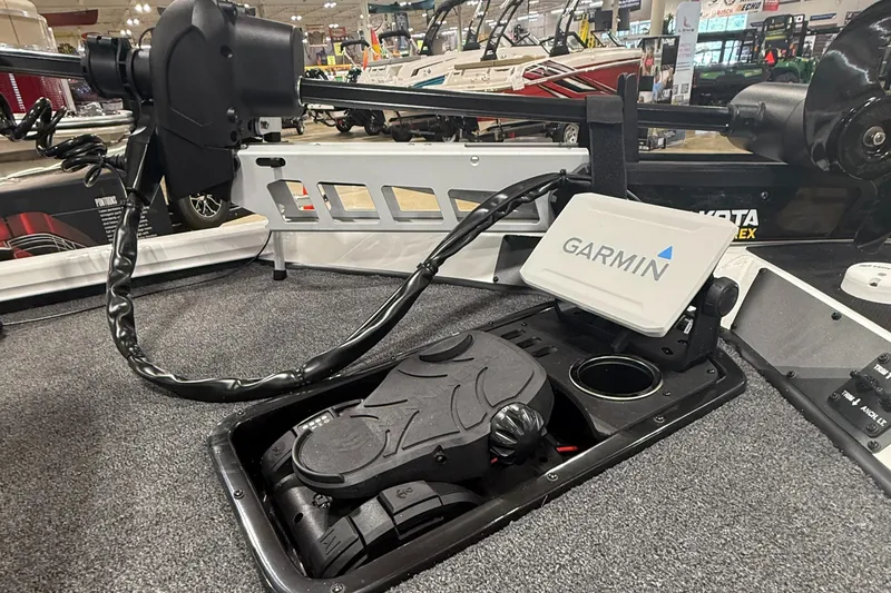 Slide: The Image of 2026 Vexus AVX189 boat with Garmin navigation system and Minn Kota trolling motor. - 8