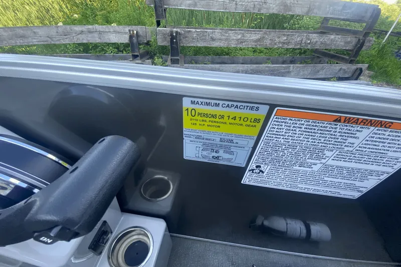 Slide: The Image of Sylvan Mirage 8520 LZ 2021 - 18