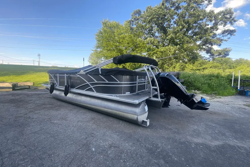 Slide: The Image of Sylvan Mirage 8520 LZ 2021 - 6