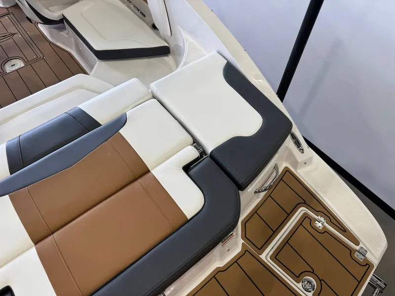 Slide: The Image of Chaparral 23 Surf 2023 - 10