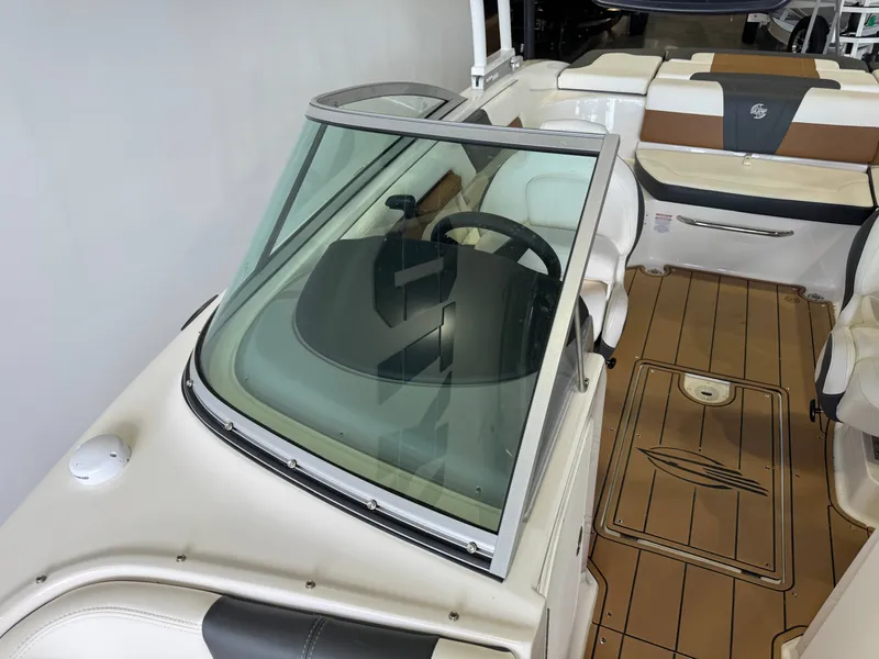 Slide: The Image of Chaparral 23 Surf 2023 - 19