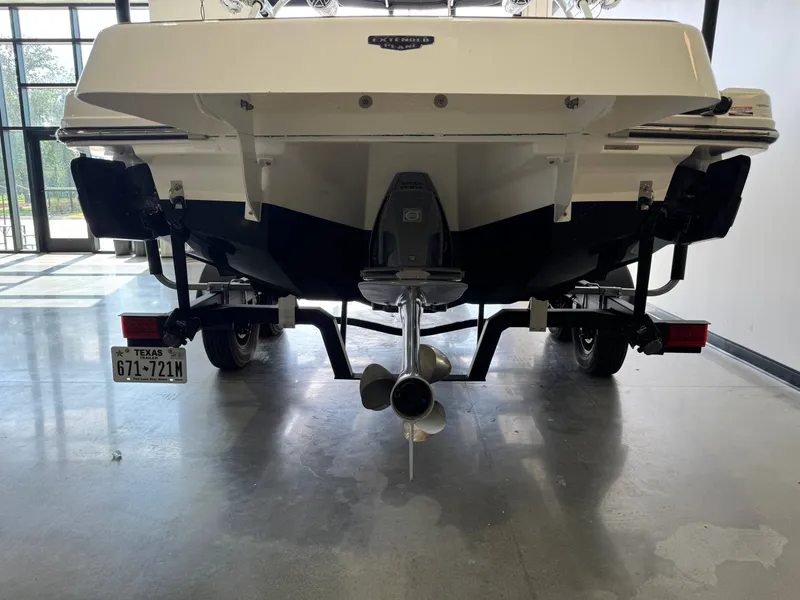 Slide: The Image of Chaparral 23 Surf 2023 - 7