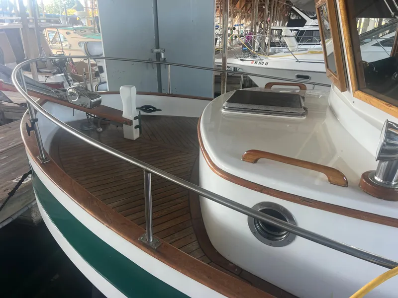 Slide: The Image of Sundowner Tug Pilothouse 1984 - 82