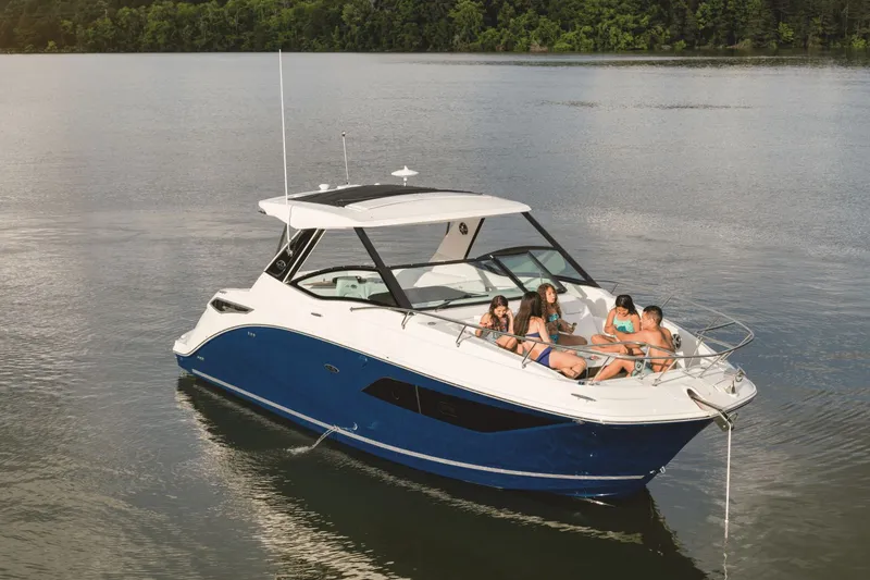 Slide: The Image of Sea Ray Sundancer 320 2026 - 75