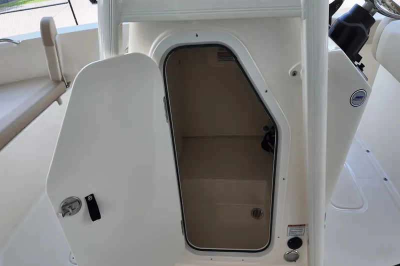 Slide: The Image of Scout 195 Sportfish 2026 - 21