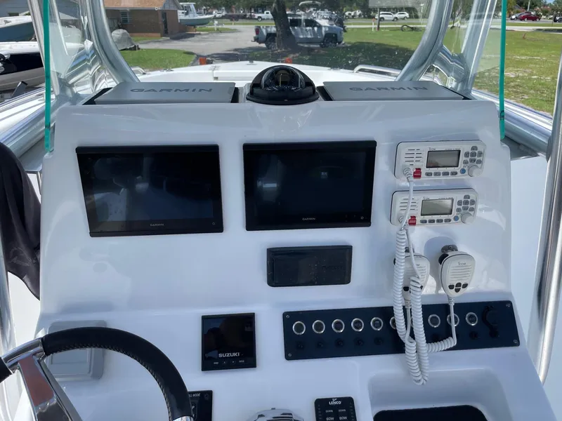 Slide: The Image of Dashboard of a 2021 Cape Horn 22 OS boat with Garmin electronics. - 13