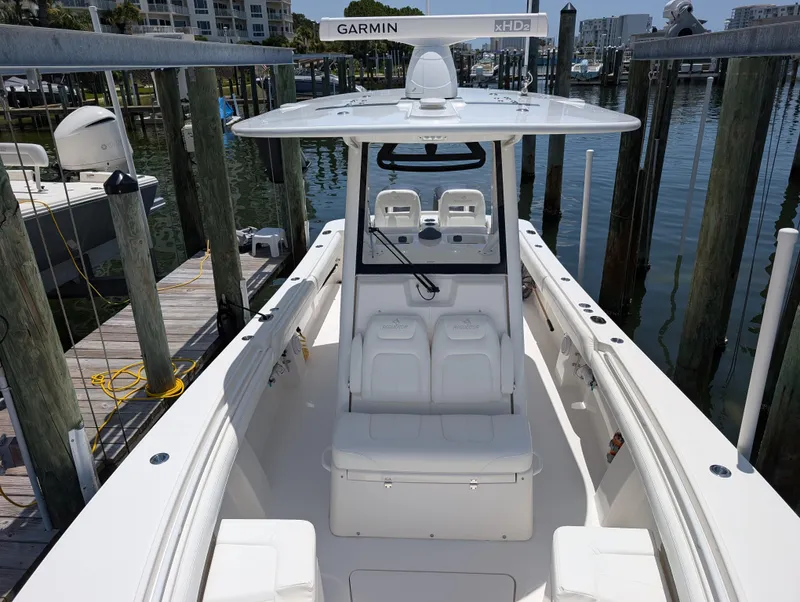 Slide: The Image of REGULATOR 28 CENTER BOW VIEW - 27