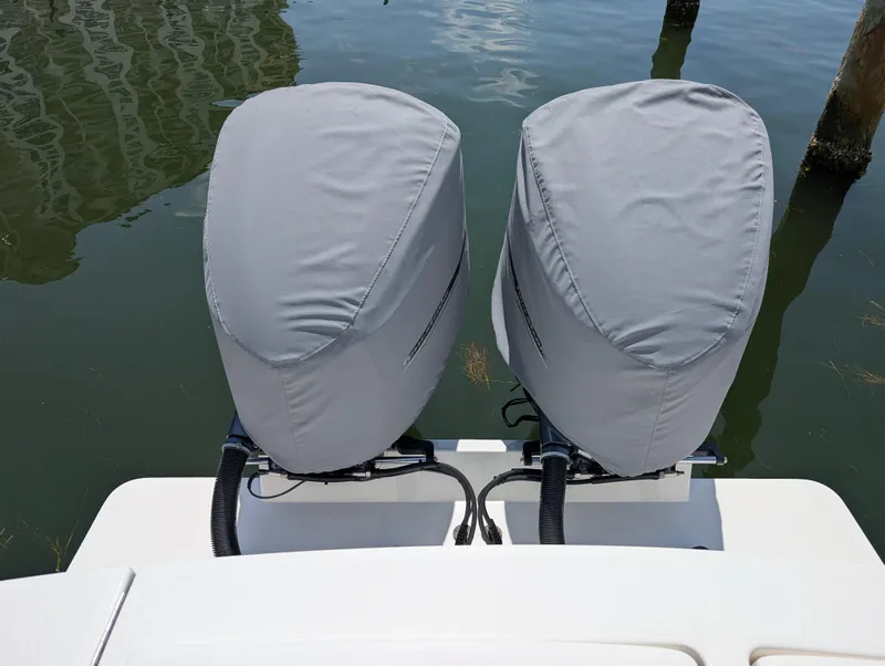 Slide: The Image of YAMAHA ENGINE COVERS - 6