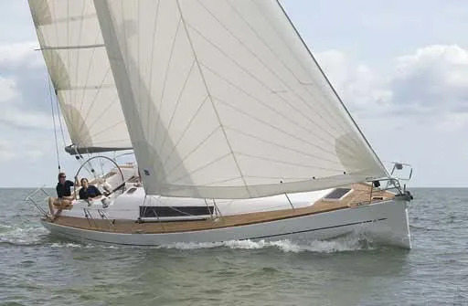 Slide: The Image of Manufacturer Provided Image: Cruising - 27