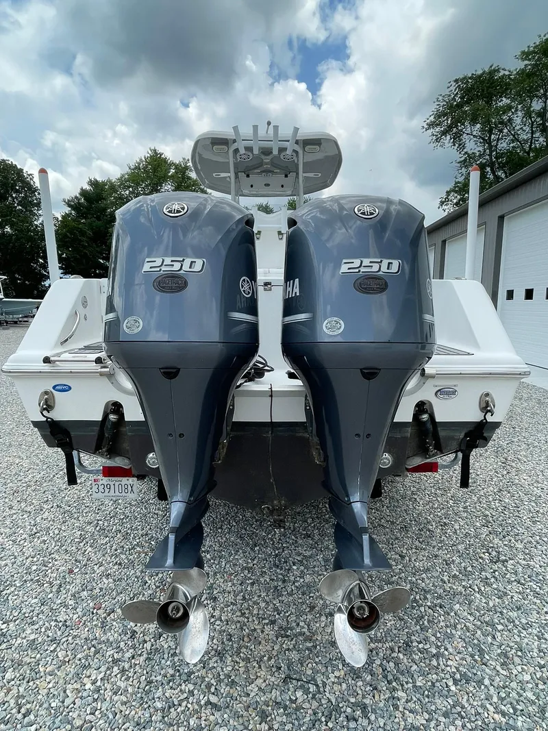 Slide: The Image of 2020 Tidewater 280 CC Adventure Custom with twin Yamaha 250 outboard engines. - 46
