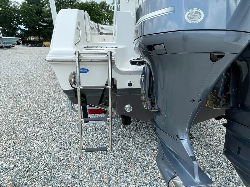 Slide: The Image of Tidewater 280 CC Adventure Custom 2020 - 51