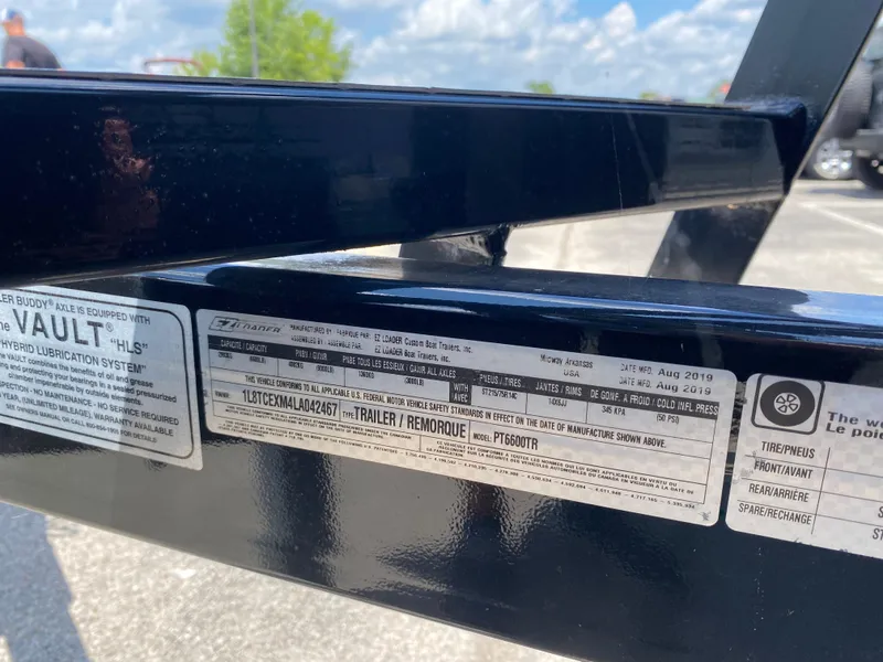 Slide: The Image of 2020 Manitou 25 Legacy SHP DL trailer label with specifications and manufacturing details. - 7